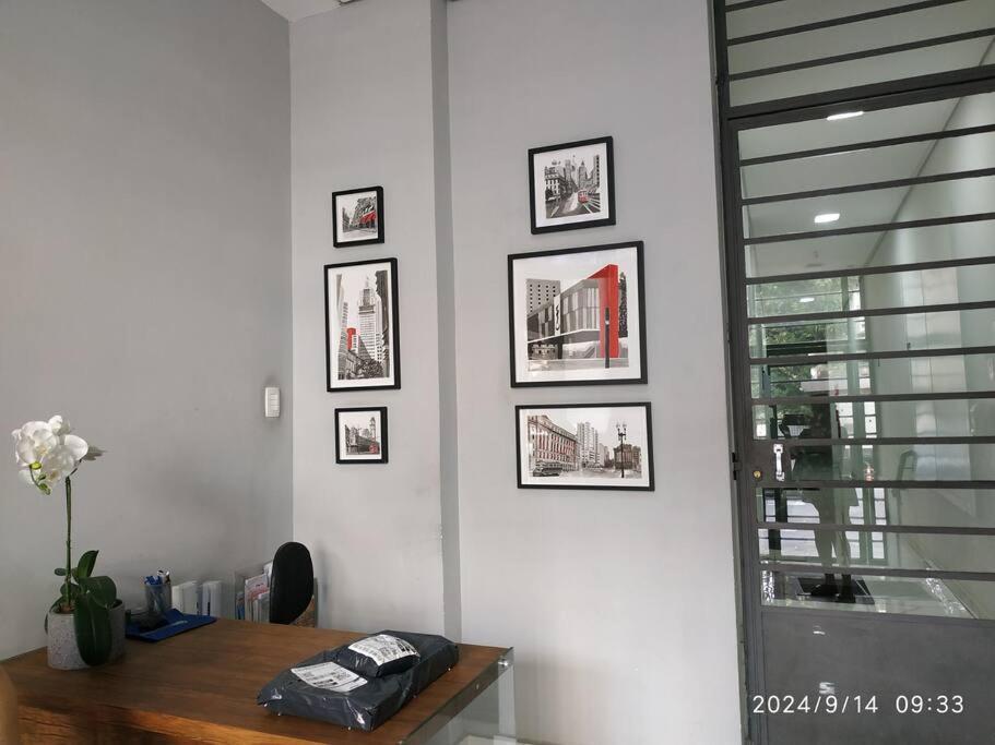 Bela Vista - Estacionamento Ao Lado Apartamento *