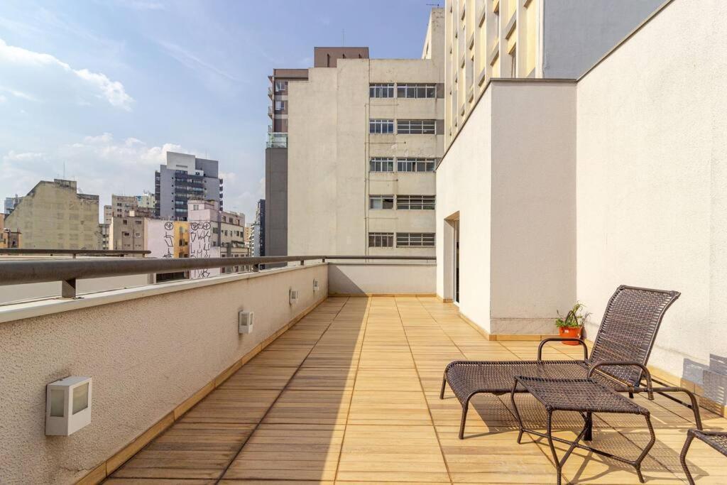 Apartamento Bela Vista - Estacionamento Ao Lado